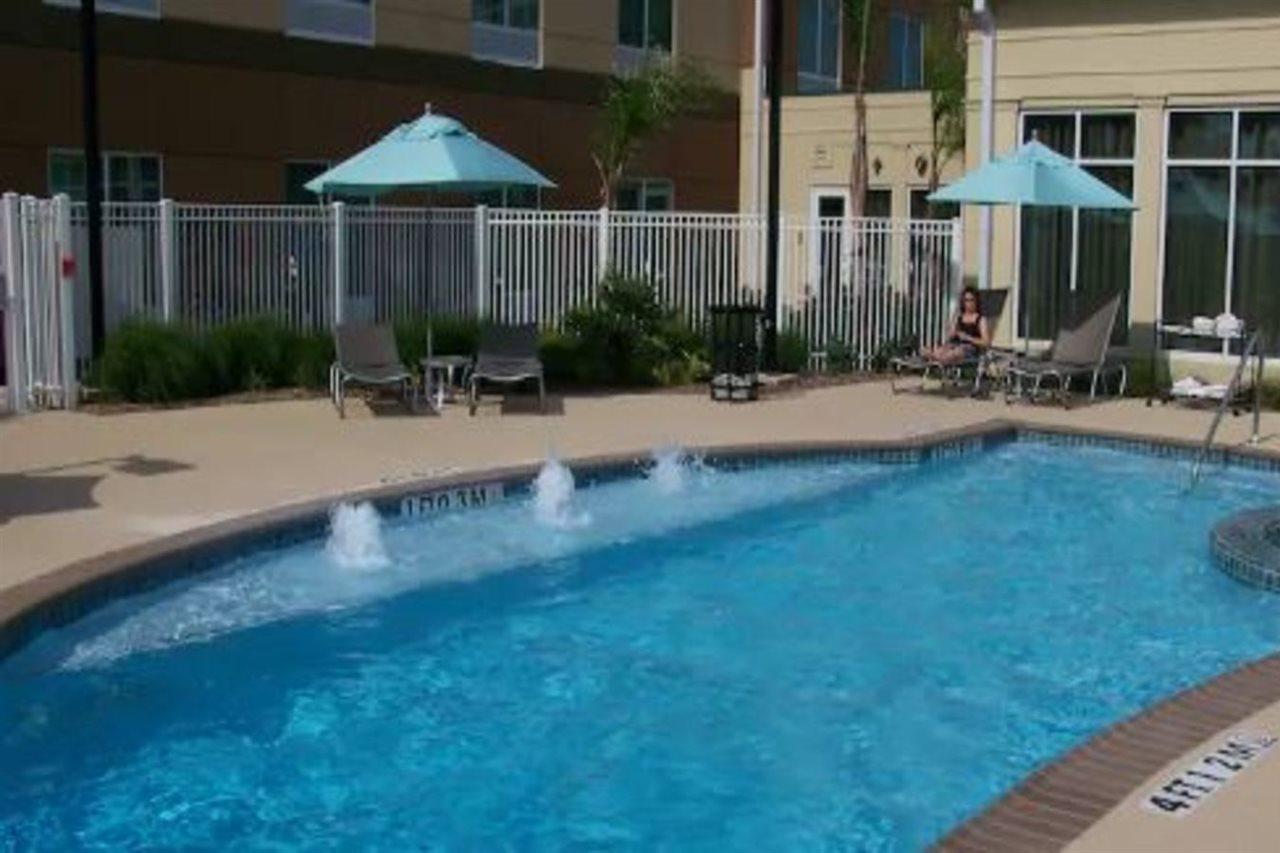 Hilton Garden Inn Houston-Pearland Ngoại thất bức ảnh
